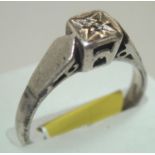 Ladies sterling silver fancy ring size M. P&P group 1 (£16 for the first item and £1.50 for