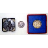 Queen Victoria Anniversary silver medal, boxed 1935 Silver Jubilee crown and 1937 coronation