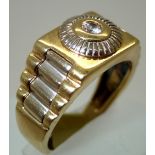 Gents Rolex type two tone 18ct gold diamond ring size T. P&P group 1 (£16 for the first item and £