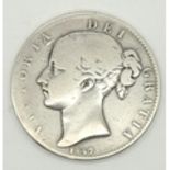 1847 crown, only third year circulated. P&P group 1 (£16 for the first item and £1.50 for subsequent