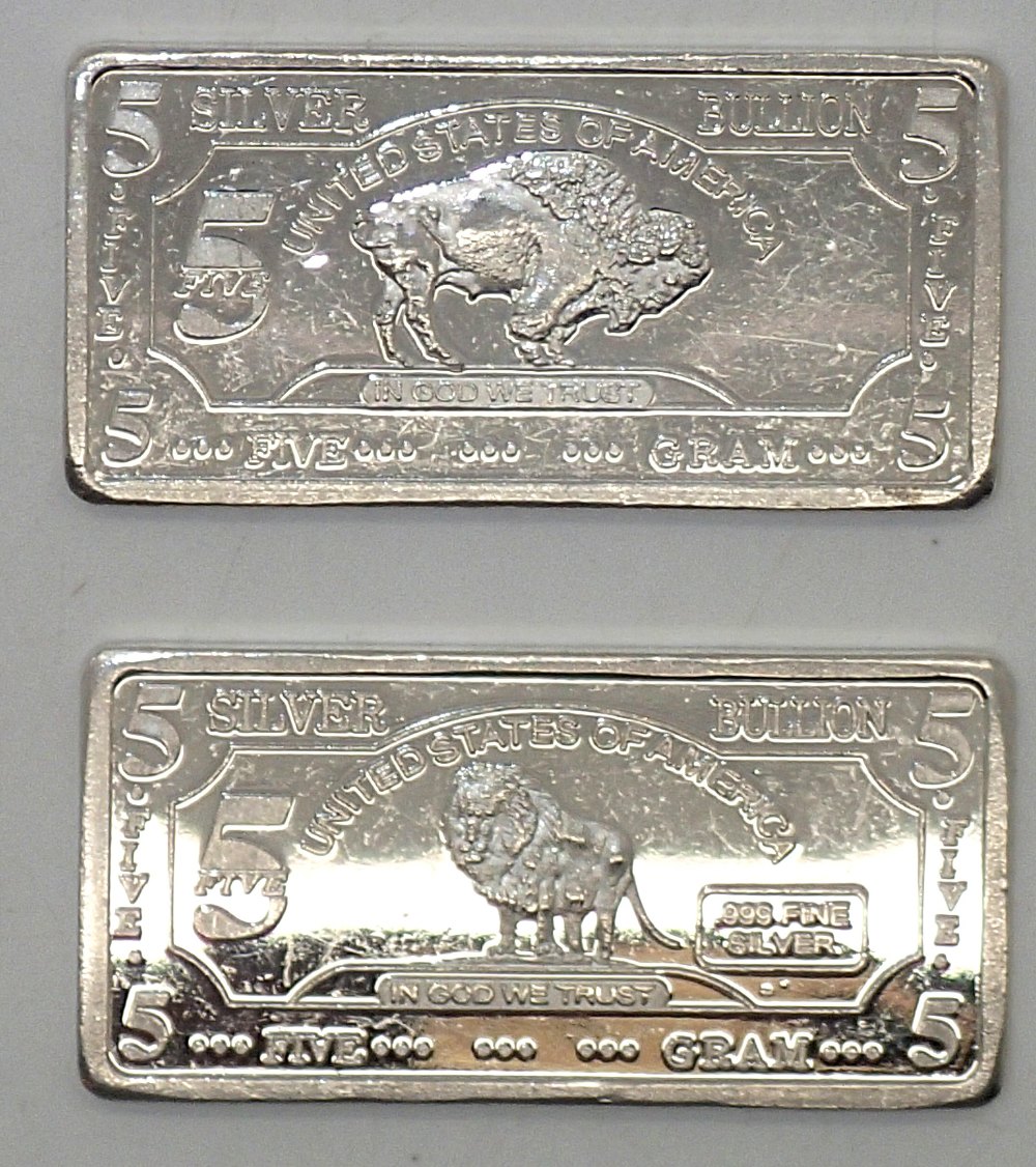 Two 5g pure silver bars with dollar bill design. P&P group 1 (£16 for the first item and £1.50 for