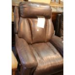 Brown leather electric relining chair. This lot is not available for in-house P&P, please contact