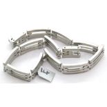 Gents stainless steel bracelet (as new). P&P Group 1 (£14+VAT for the first lot and £1+VAT for