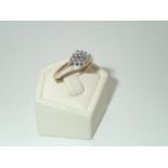 Vintage 9ct gold diamond cluster ring, size J/K, 1.7g P&P group 1 (£16 for the first item and £1.