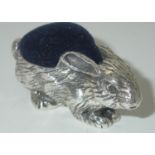 Sterling silver hare form pin cushion in excellent condition P&P group 1 (£16 for the first item and