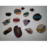 Loose stones: good collection of polished and natural stones including several moss agate and quartz