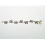 Vintage marcasite and pearl bracelet, L: 19 cm P&P group 1 (£16 for the first item and £1.50 for