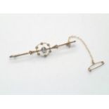 Antique 15ct gold aquamarine and seed pearl bar brooch, with guard chain, L: 62 mm, 3.8g P&P group 1