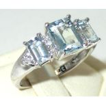 9ct white gold aquamarine and diamond dress ring, size I/J, 2.5gCentre stone 7 x5 mm smaller