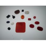 Loose stones: good collection of polished agate, carnelian and other hardstone intaglios, displaying