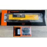 Gaugemaster GM4210101 Network Rail Track Cleaning Car Wagon & GM4430101 Spare Cleaning Pad - All