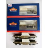 4x Bachmann OO Gauge Nuclear Flask Wagons - 2x with Original Boxes P&P group 2 (£20 for the first