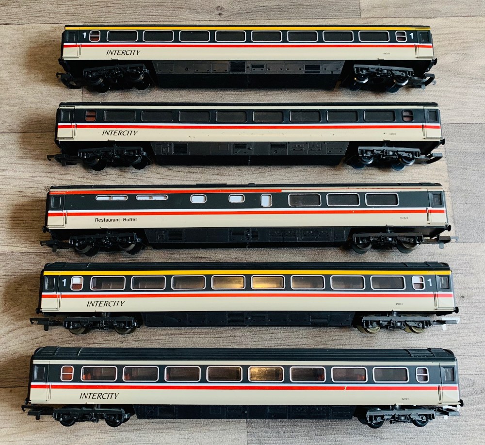 5x Lima OO Gauge Intercity Mk3 Passenger Coaches - All Unboxed P&P group 2 (£20 for the first item