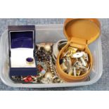 Box of mixed costume jewellery and studs. P&P Group 1 (£14+VAT for the first lot and £1+VAT for
