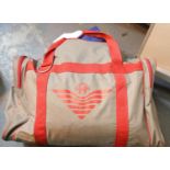 Holdall of Alfa Romeo clothing. P&P Group 1 (£14+VAT for the first lot and £1+VAT for subsequent