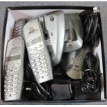 Box of mixed telephones. P&P Group 1 (£14+VAT for the first lot and £1+VAT for subsequent lots)