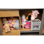 Box of mainly soft toys including Peppa Pig. P&P Group 2 (£18+VAT for the first lot and £2+VAT for