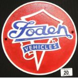 Cast iron Foden Trucks sign D: 24 cm. P&P Group 2 (£18+VAT for the first lot and £2+VAT for