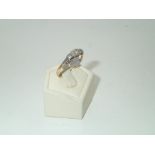 18ct gold and platinum three stone diamond antique ring Size Q 2.0g P&P group 1 (£16 for the first