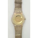 Vintage gents Swatch wristwatch Condition Report: Not working at lotting. P&P group 1 (£16 for the