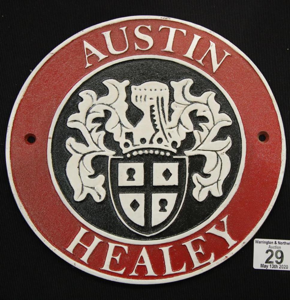 Cast iron Austin Healey sign D: 24 cm. P&P Group 2 (£18+VAT for the first lot and £2+VAT for