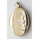 Modern 9ct gold engraved oval locket, 2.3g. One small ding to front, otherwise good. P&P Group 1 (£