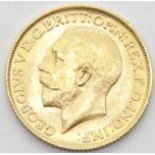 Full George V 1911 sovereign. P&P Group 1 (£14+VAT for the first lot and £1+VAT for subsequent lots)