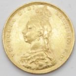 Victoria 1889 full sovereign. P&P Group 1 (£14+VAT for the first lot and £1+VAT for subsequent lots)