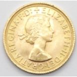 Full 1958 Elizabeth II sovereign. P&P Group 1 (£14+VAT for the first lot and £1+VAT for subsequent