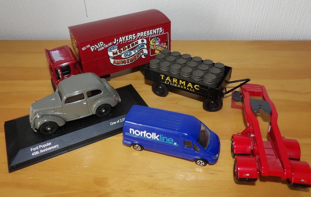 Quantity of mixed lory, car and van models (6) P&P group 2 (£20 for the first item and £2.50 for