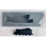 Dapol N Gauge BR Black 2-6-2 Tank Loco CONDITION REPORT: Valve gear loose on 1 side & incorrect case