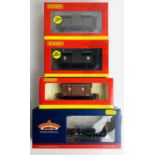 4x Assorted Freight Wagons including 3x Hornby OO Gauge Wagons & 1x Bachmann with P4 Wheel Sets