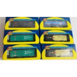 6x Athearn HO Gauge Assorted Freight Wagons - Boxed. P&P Group 2 (£18+VAT for the first lot and £2+