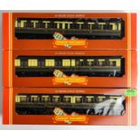 3x Hornby OO Gauge GWR Clerestory Coaches 2x R122 & 1x R123 - All Mint Boxed. P&P Group 2 (£18+VAT