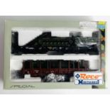 Roco Minitanks HO Gauge 820 Special Wagon Set - Boxed. P&P Group 2 (£18+VAT for the first lot and £