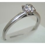 Ladies white gold diamond ring. P&P group 1 (£16 for the first item and £1.50 for subsequent items)