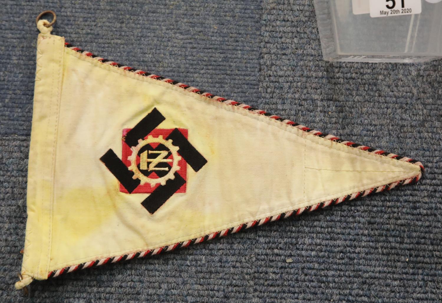 German WWII style pennant, L: 33 cm. P&P Group 1 (£14+VAT for the first lot and £1+VAT for