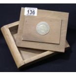 WWI style wooden box with Saxon Regiment belt buckle attached. P&P Group 1 (£14+VAT for the first