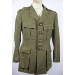 WWI British Army style Lieutenants uniform jacket by Burtons the Taylor. P&P Group 3 (£25+VAT for