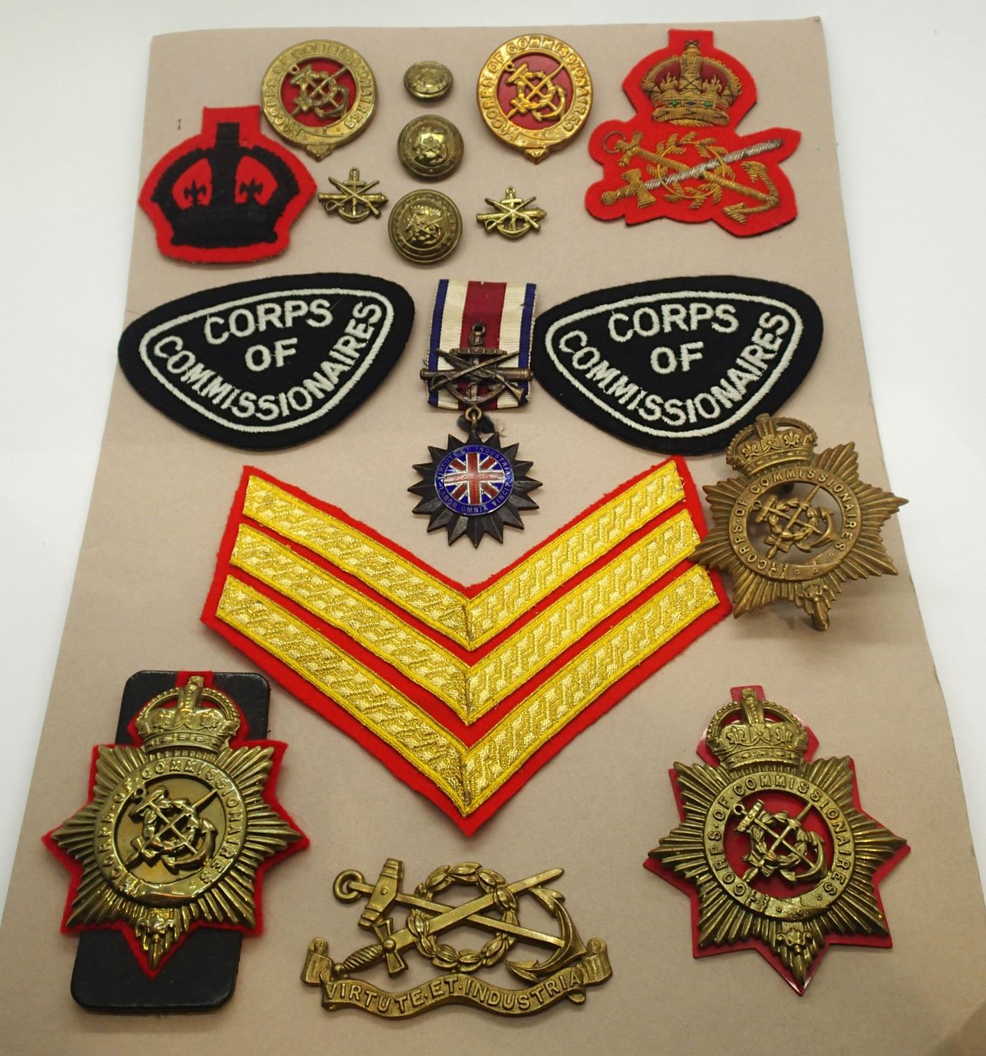 Corps of Commissionaires badges and medal. P&P Group 1 (£14+VAT for the first lot and £1+VAT for