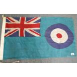 RAF Squadron base flag, 56 x 96 cm. P&P Group 1 (£14+VAT for the first lot and £1+VAT for subsequent