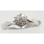 Ladies 18ct white gold fancy cluster ring, size M, 2.7g. P&P Group 1 (£14+VAT for the first lot