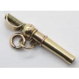 Presumed 9ct gold sword handled pocket watch key, L: 25 mm. P&P Group 1 (£14+VAT for the first lot