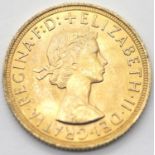 Elizabeth II 1958 full sovereign. P&P Group 1 (£14+VAT for the first lot and £1+VAT for subsequent