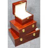 Set of three graduated walnut lined boxes in very good condition. Largest 29 x 17 x 10 cm H. P&P