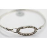 Vintage unusual stone set silver bangle. P&P Group 1 (£14+VAT for the first lot and £1+VAT for