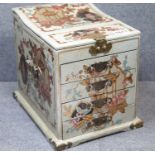 Oriental jewellery box with mirror to lid, 23 x 28 x 28 cm. P&P Group 1 (£14+VAT for the first lot