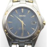 Seiko kinetic gents wristwatch on a stainless steel bracelet. P&P Group 1 (£14+VAT for the first lot