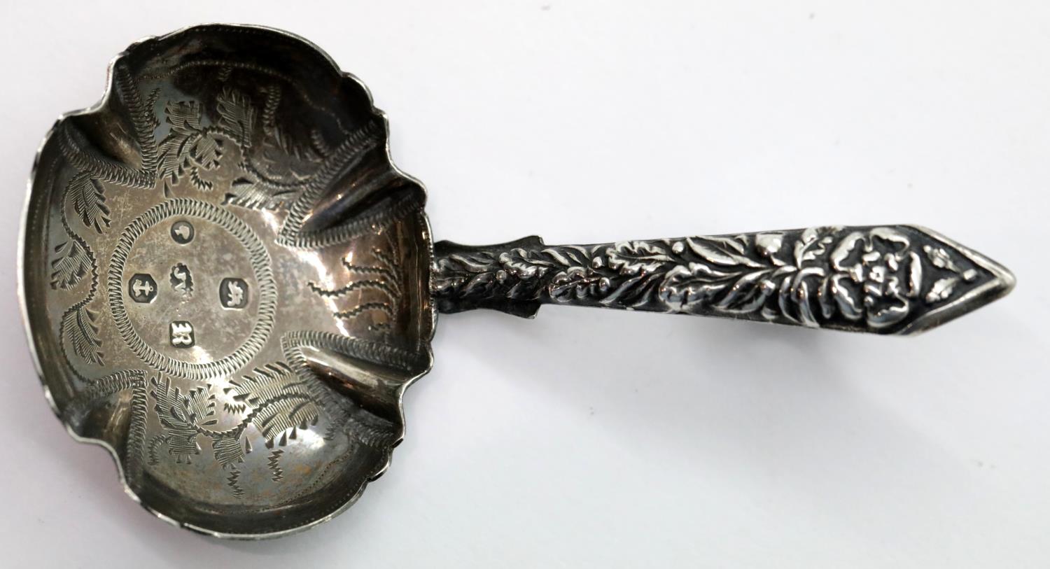 Hallmarked Victorian silver Caddy spoon Assay marks Birmingham 1839 maker JW. P&P Group 1 (£14+VAT