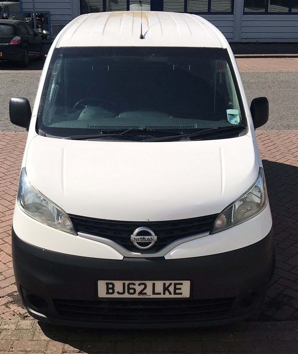 Nissan NV200 177,000 miles MOT valid until 29/09/2020 white no service history or V5 - Image 4 of 4